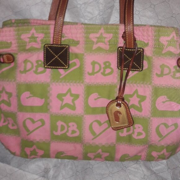 Dooney & Bourke Vintage Logo Pink and Green Ducks Hearts and Stars Tote Bag - Picture 1 of 10